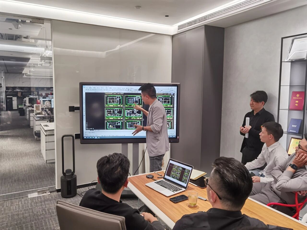 陈胜华：艺鸿装饰总设计师(图23)